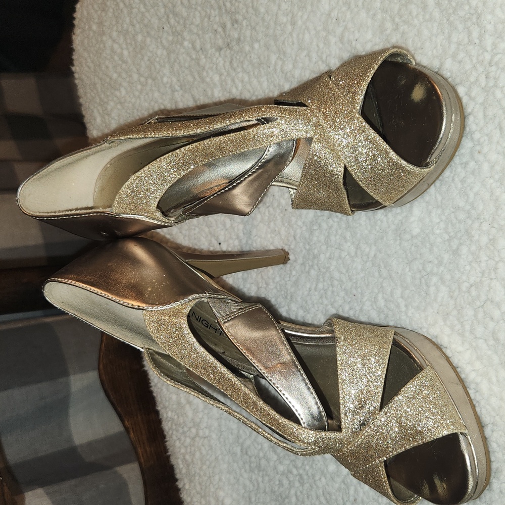 Elegant Gold Glitter Heels